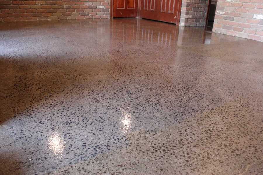 2 concrete epoxy coating